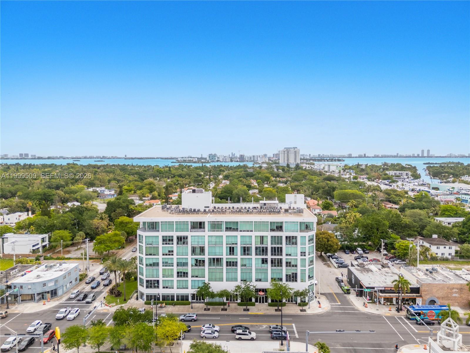8101 Biscayne Blvd # 414 Unit: R-414