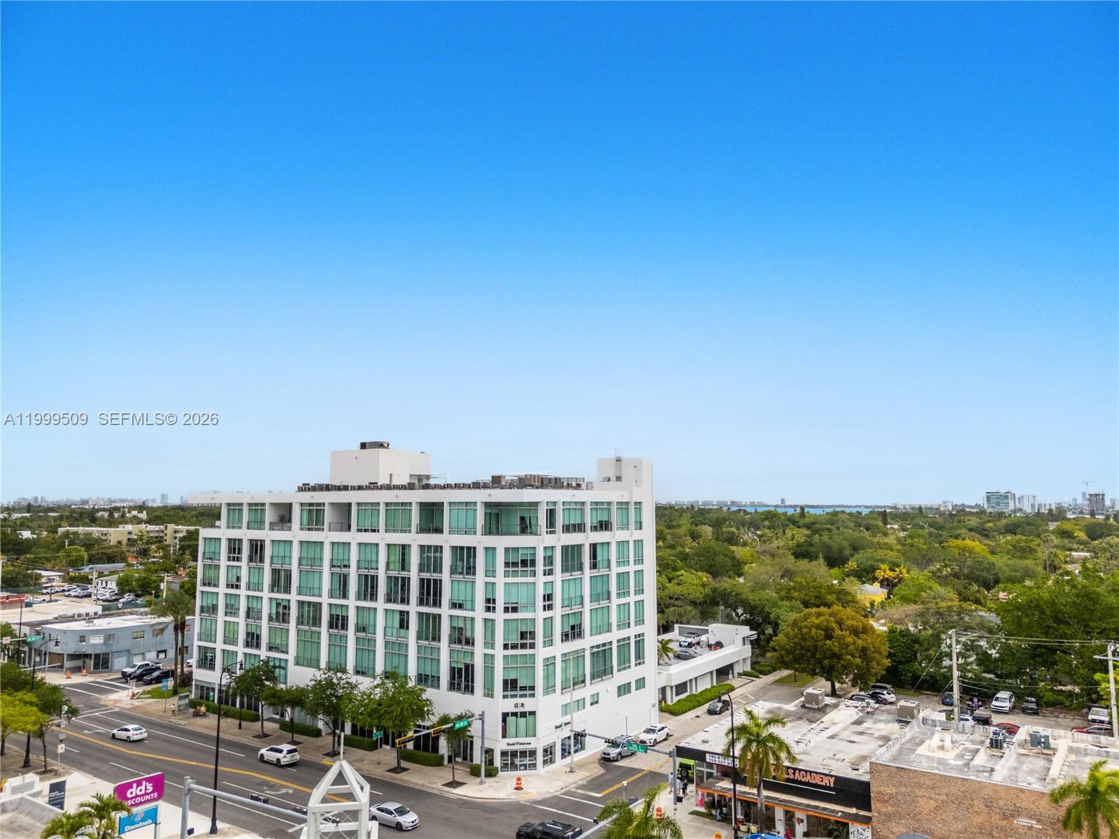 8101 Biscayne Blvd # 414 Unit: R-414