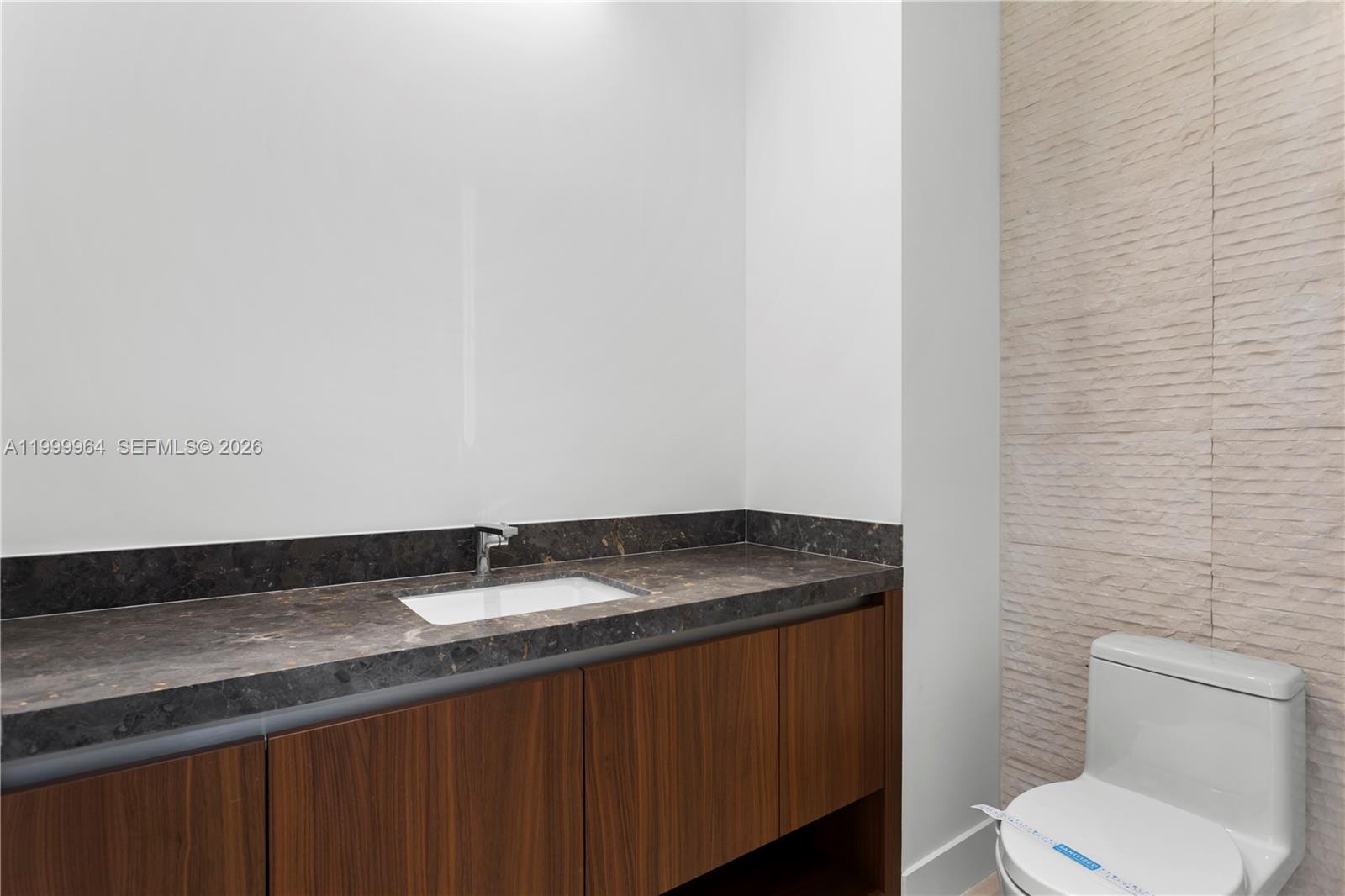 175 SE 25th Rd # 1501