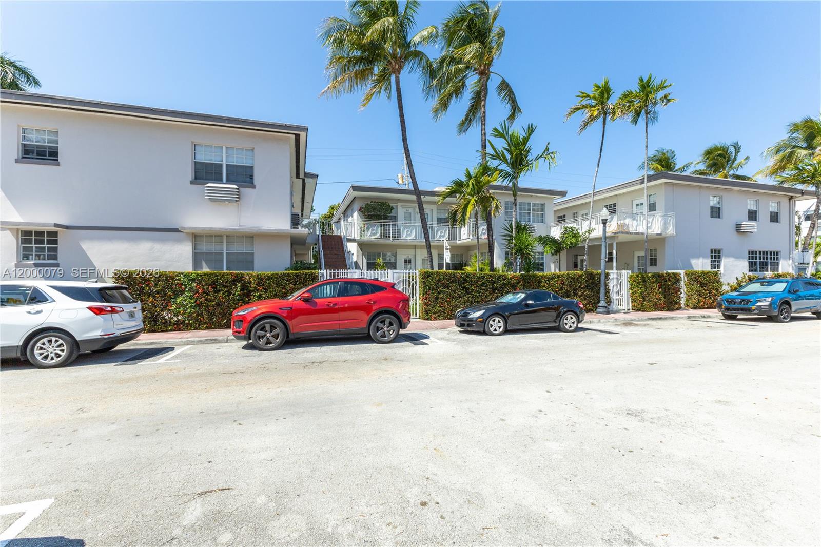 717 Espanola Way # 110