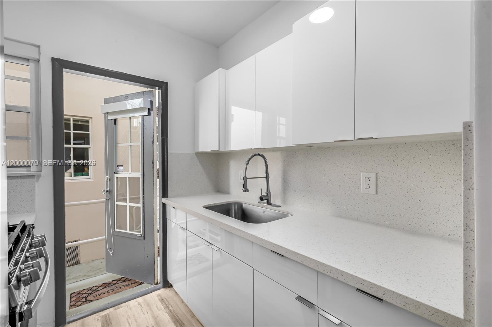 717 Espanola Way # 110