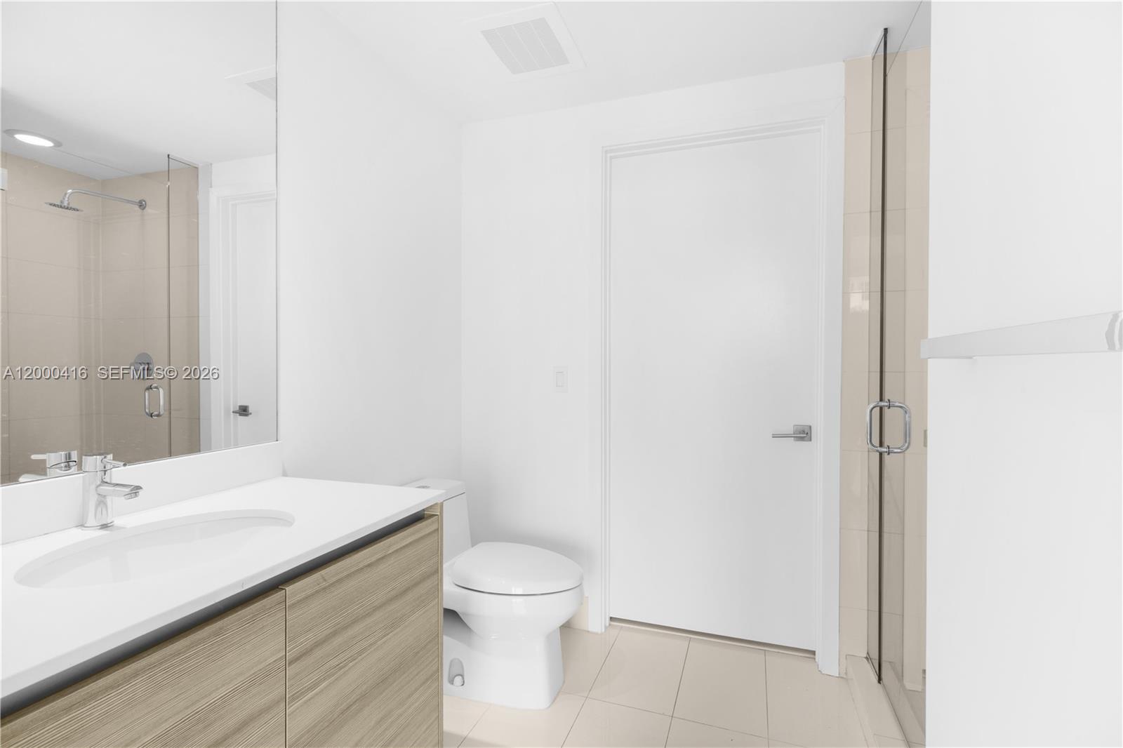 121 NE 34th St # 2602