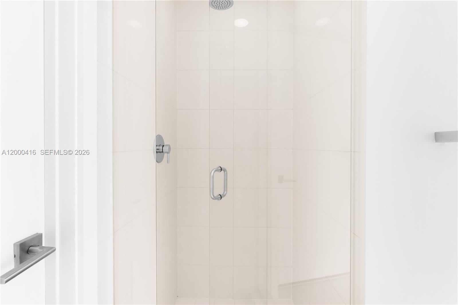 121 NE 34th St # 2602