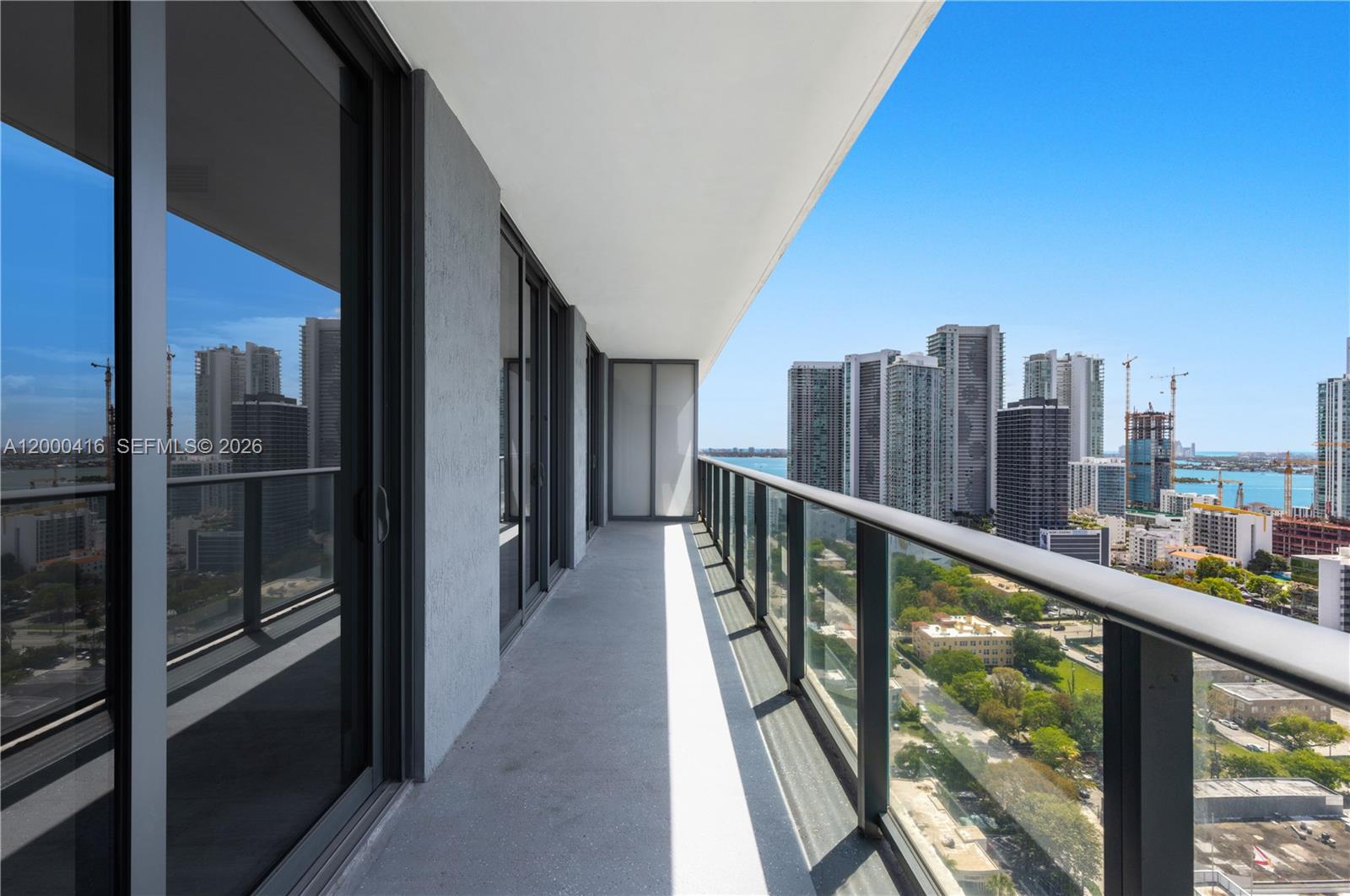 121 NE 34th St # 2602