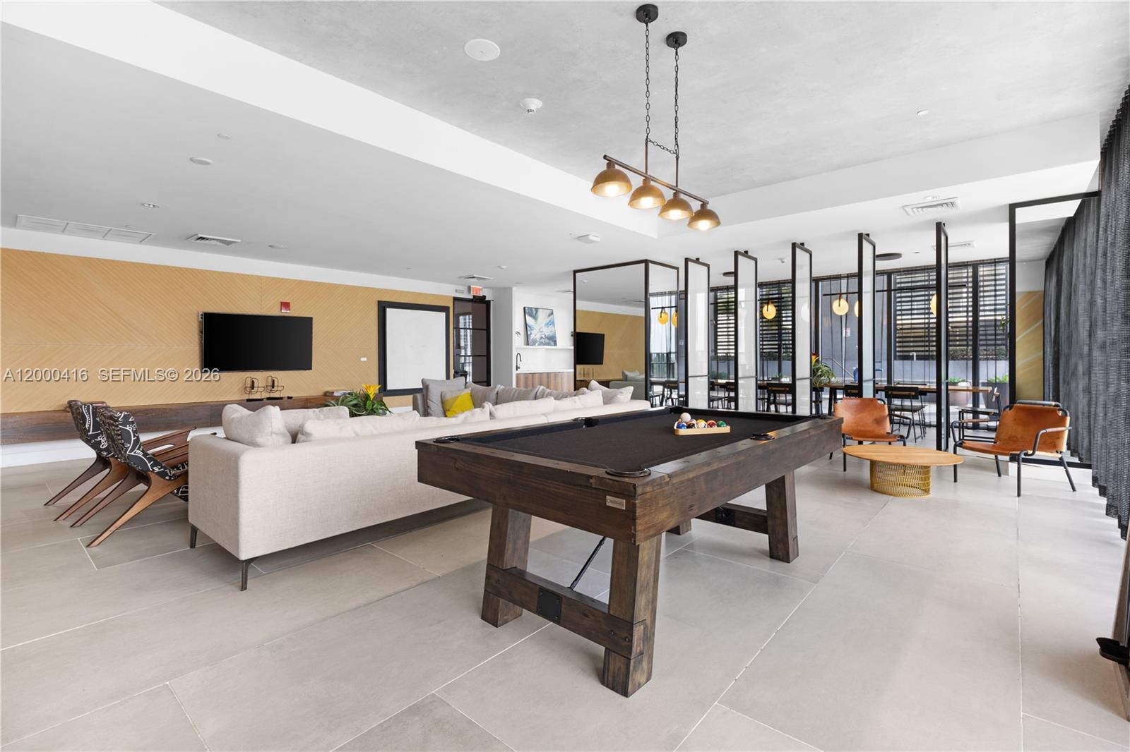 121 NE 34th St # 2602