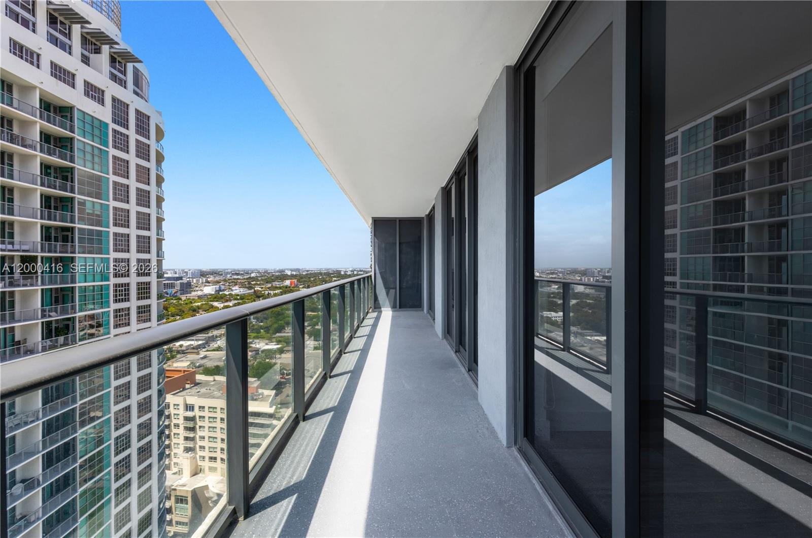 121 NE 34th St # 2602