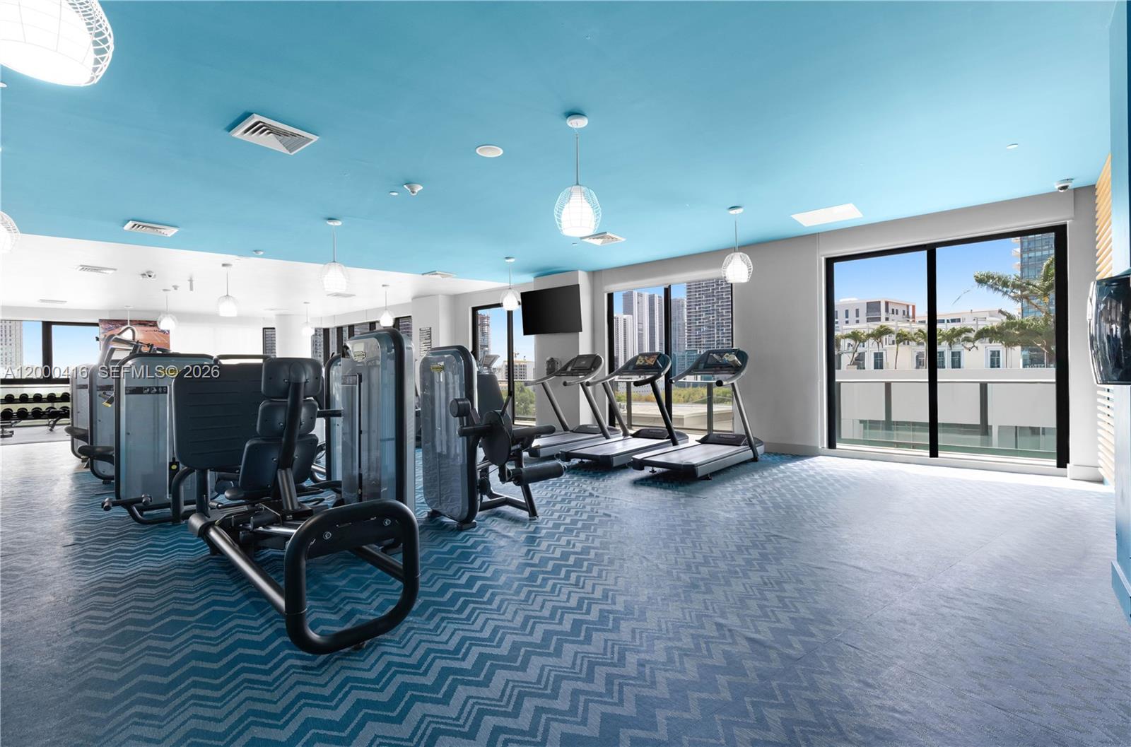 121 NE 34th St # 2602