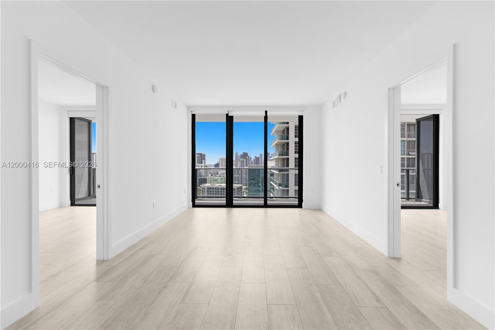 121 NE 34th St # 2602