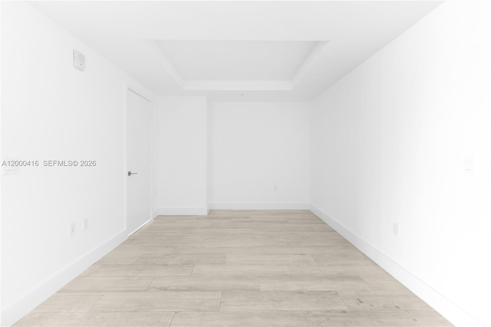 121 NE 34th St # 2602