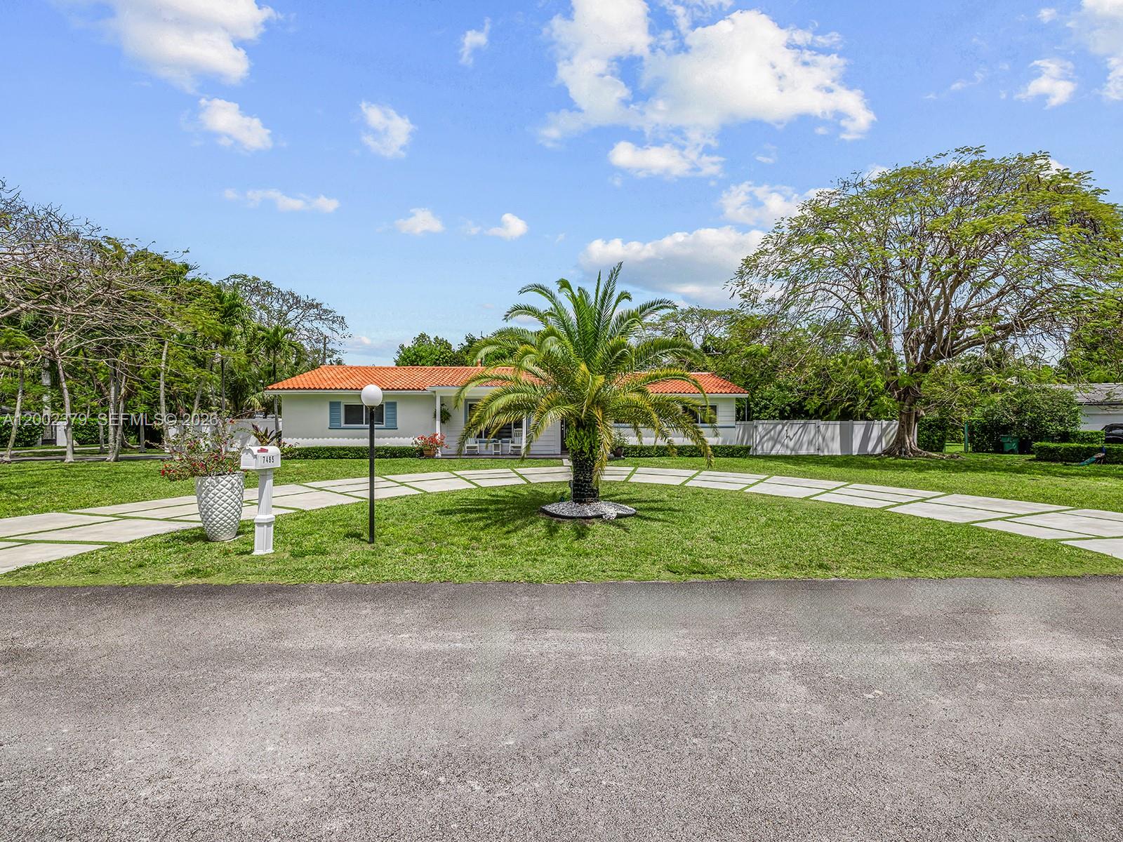 7495 SW 73rd Ter