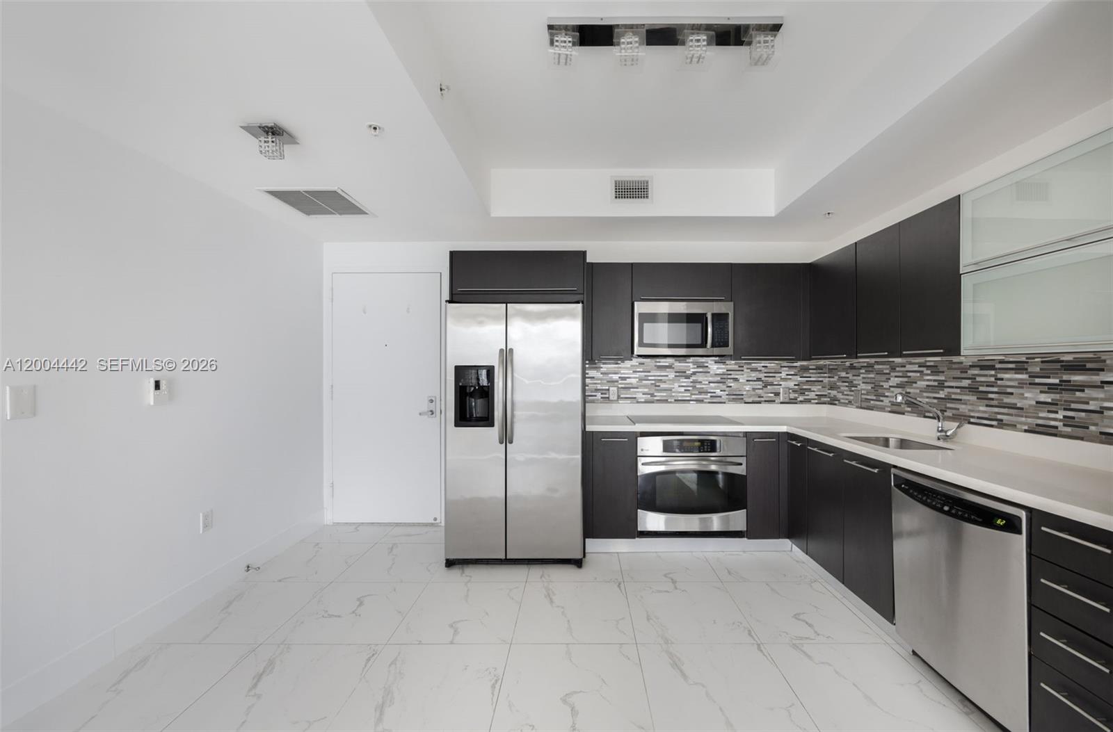 90 SW 3rd St # 2602