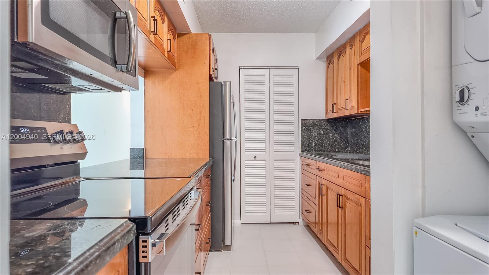 1700 NW N River Dr # 106