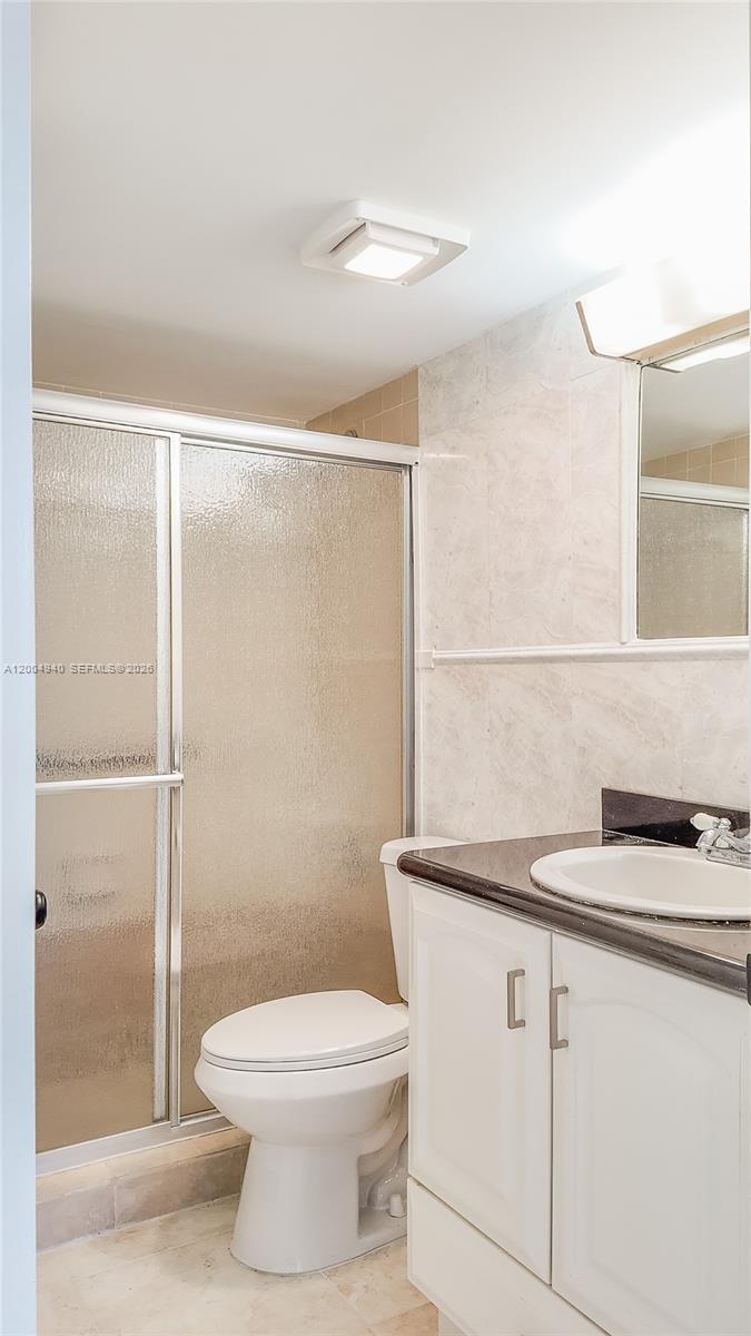 1700 NW N River Dr # 106