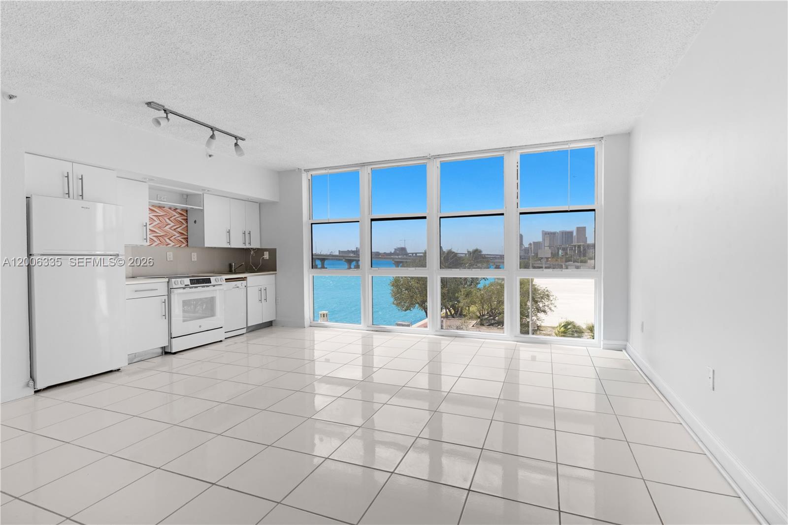 555 NE 15th St # 501