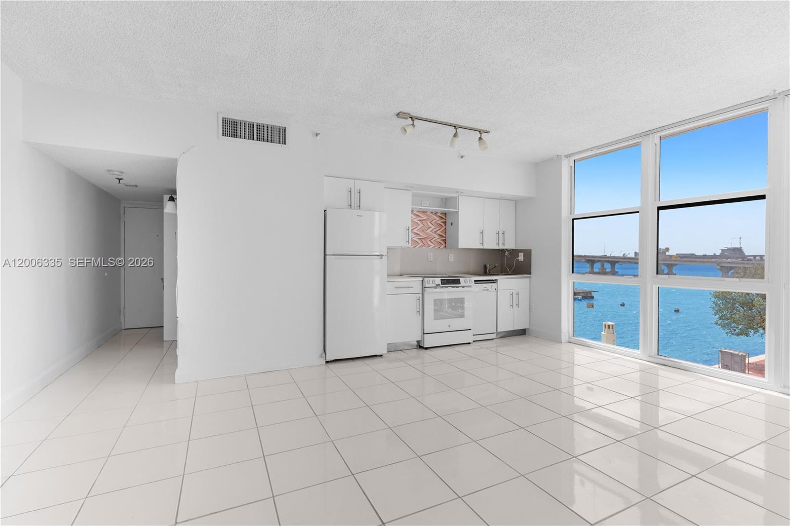 555 NE 15th St # 501