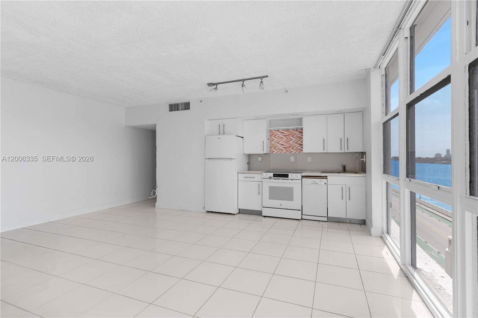 555 NE 15th St # 501