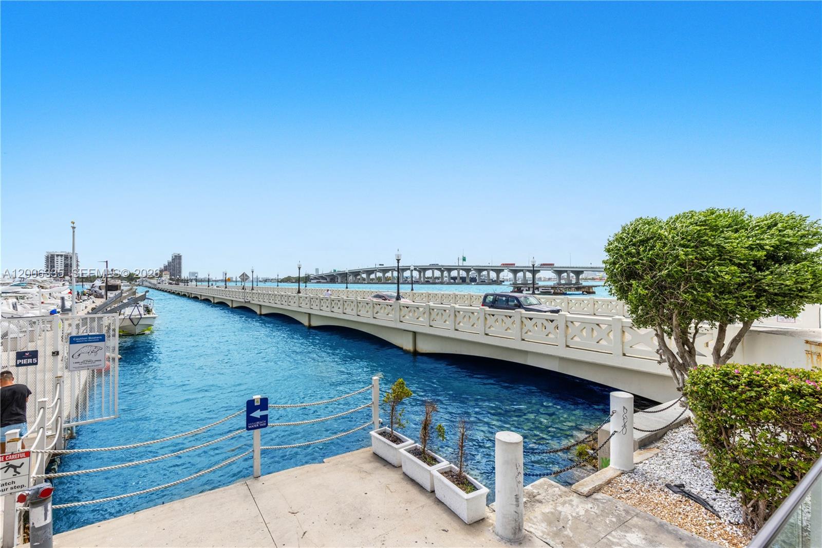 555 NE 15th St # 501