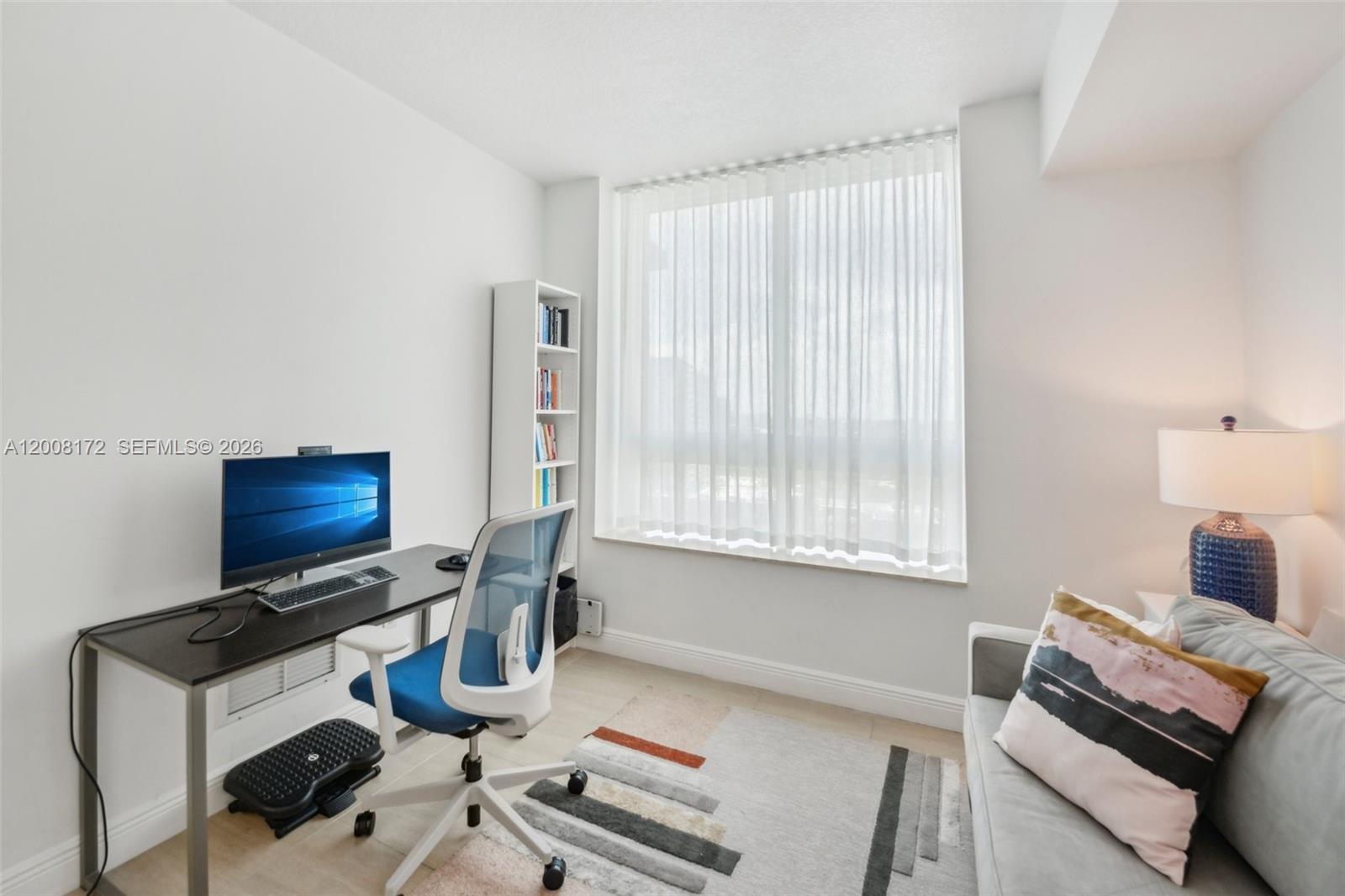 1900 N Bayshore Dr # 1511