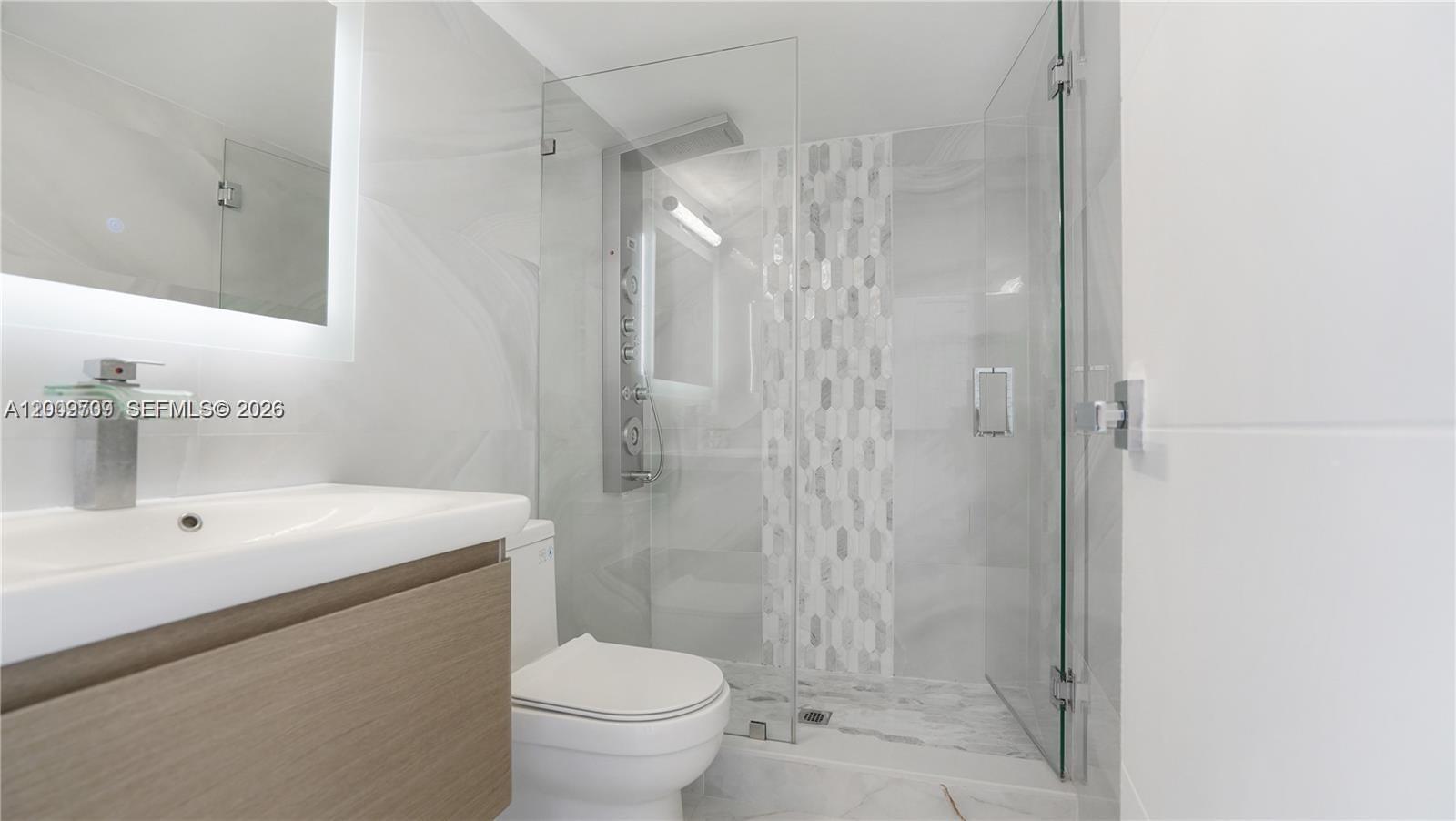 2017 S Ocean Dr # 1206