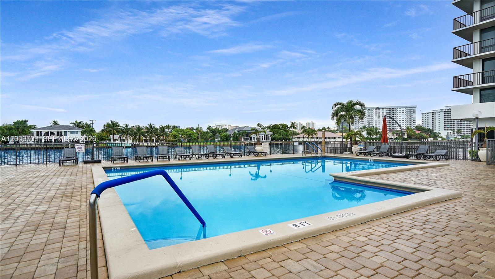 2017 S Ocean Dr # 1206