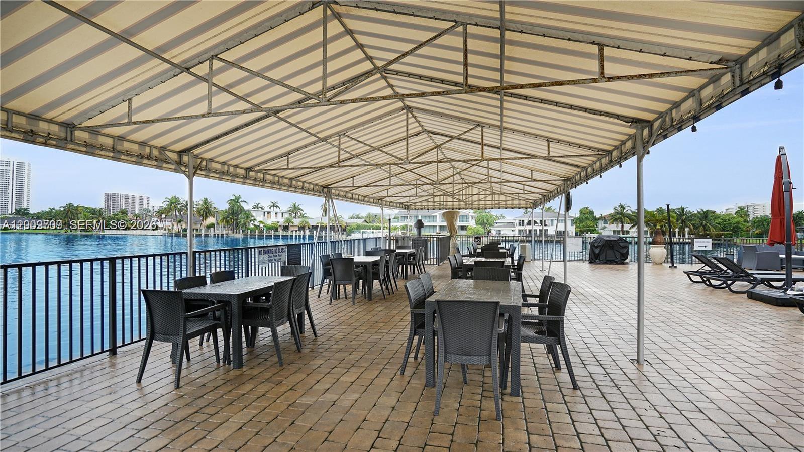 2017 S Ocean Dr # 1206
