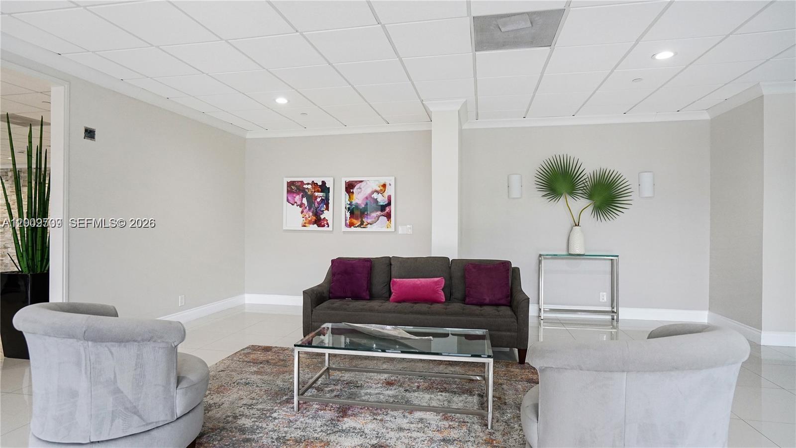 2017 S Ocean Dr # 1206