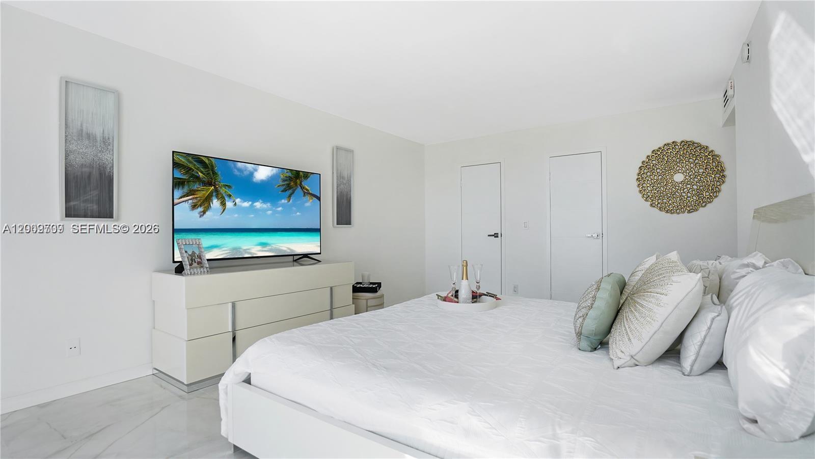2017 S Ocean Dr # 1206