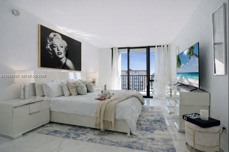 2017 S Ocean Dr # 1206