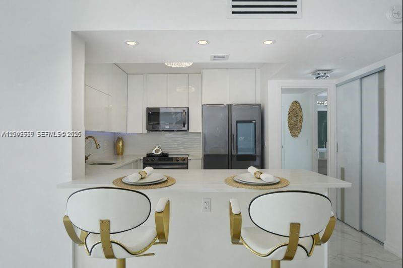 2017 S Ocean Dr # 1206