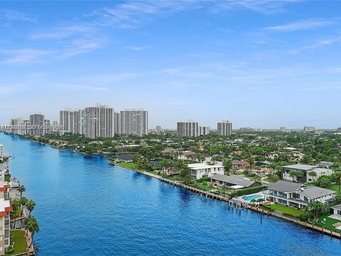 2017 S Ocean Dr # 1206