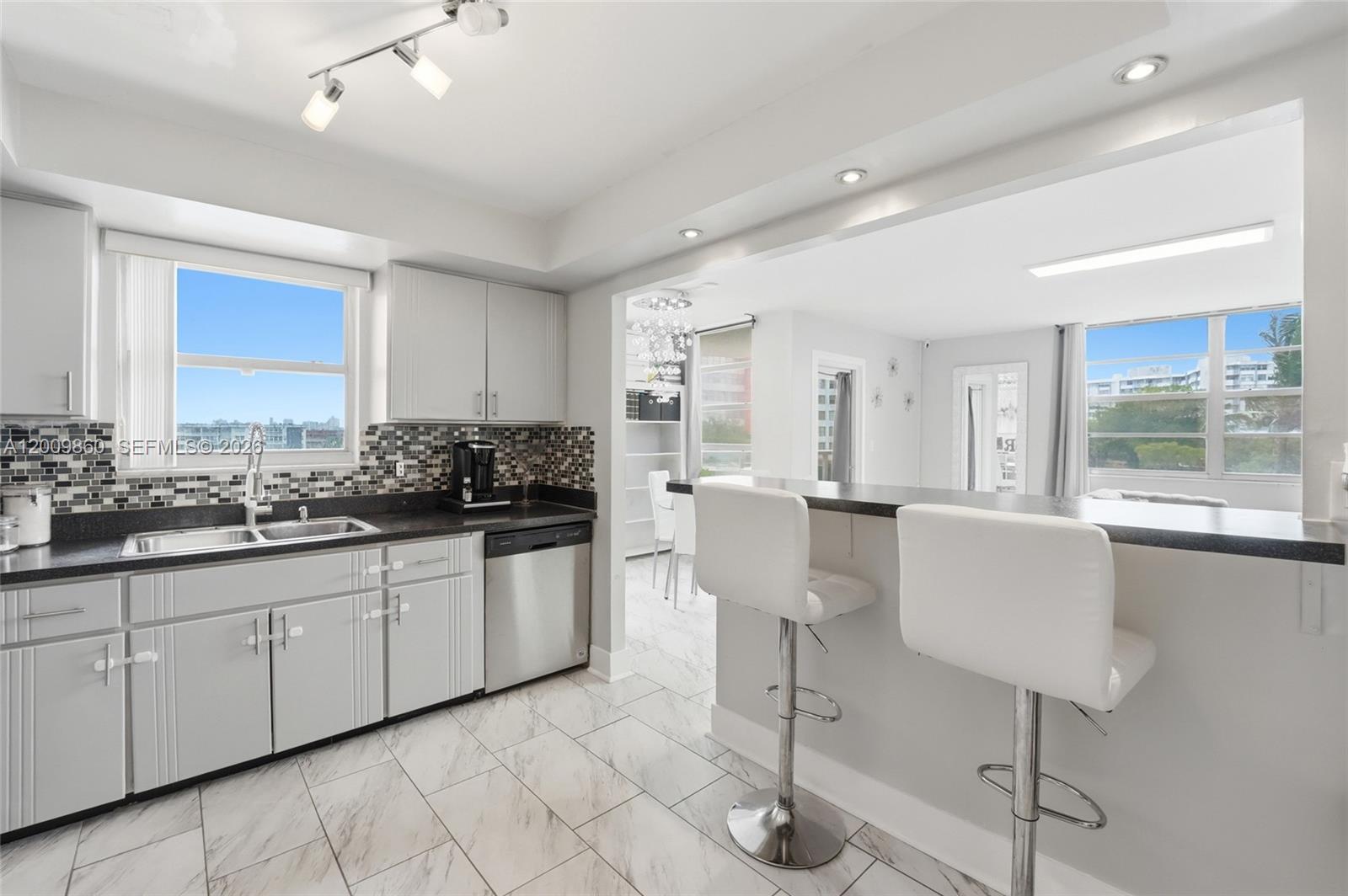 1301 NE Miami Gardens Dr Unit: 315W