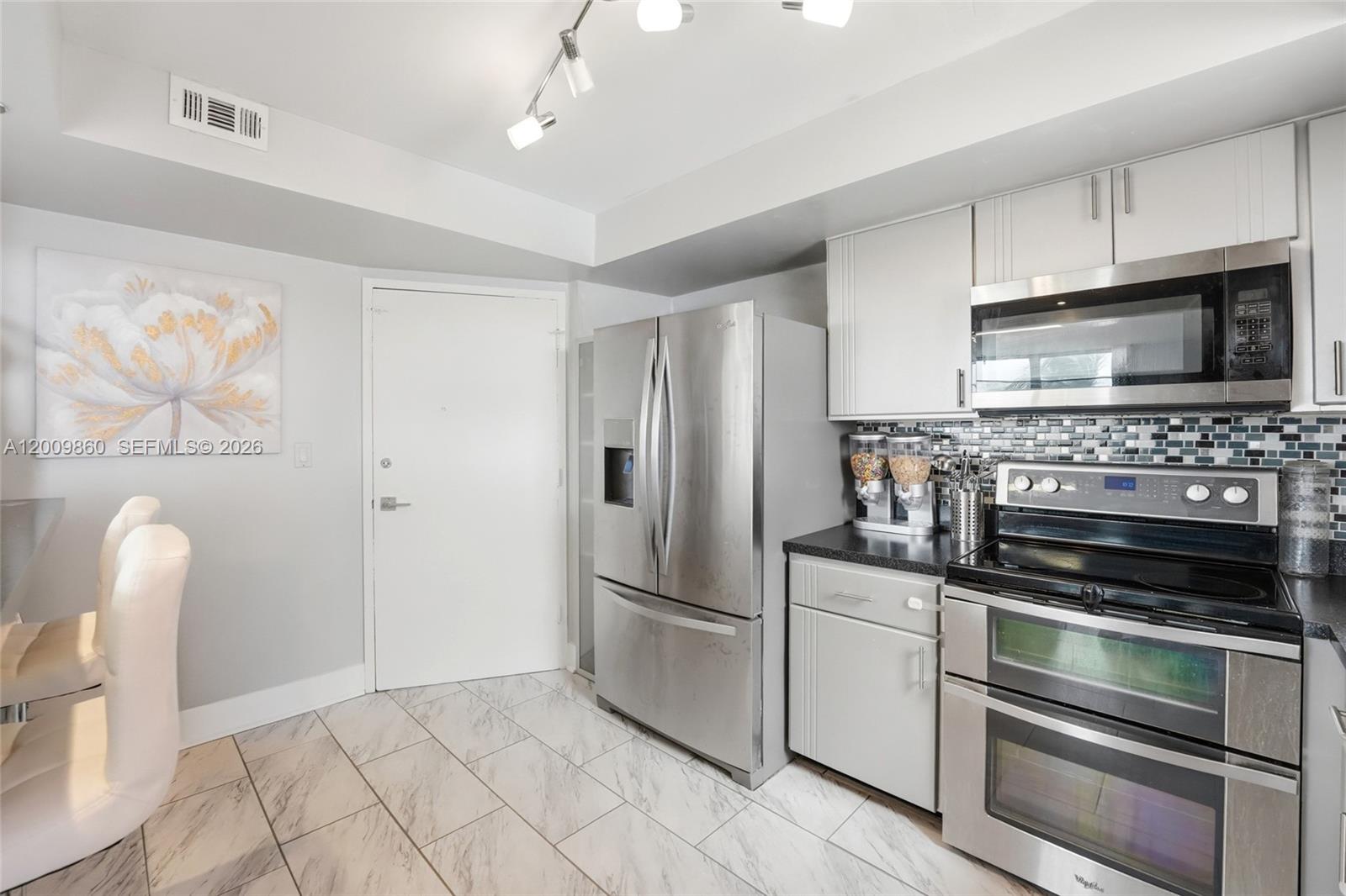 1301 NE Miami Gardens Dr Unit: 315W