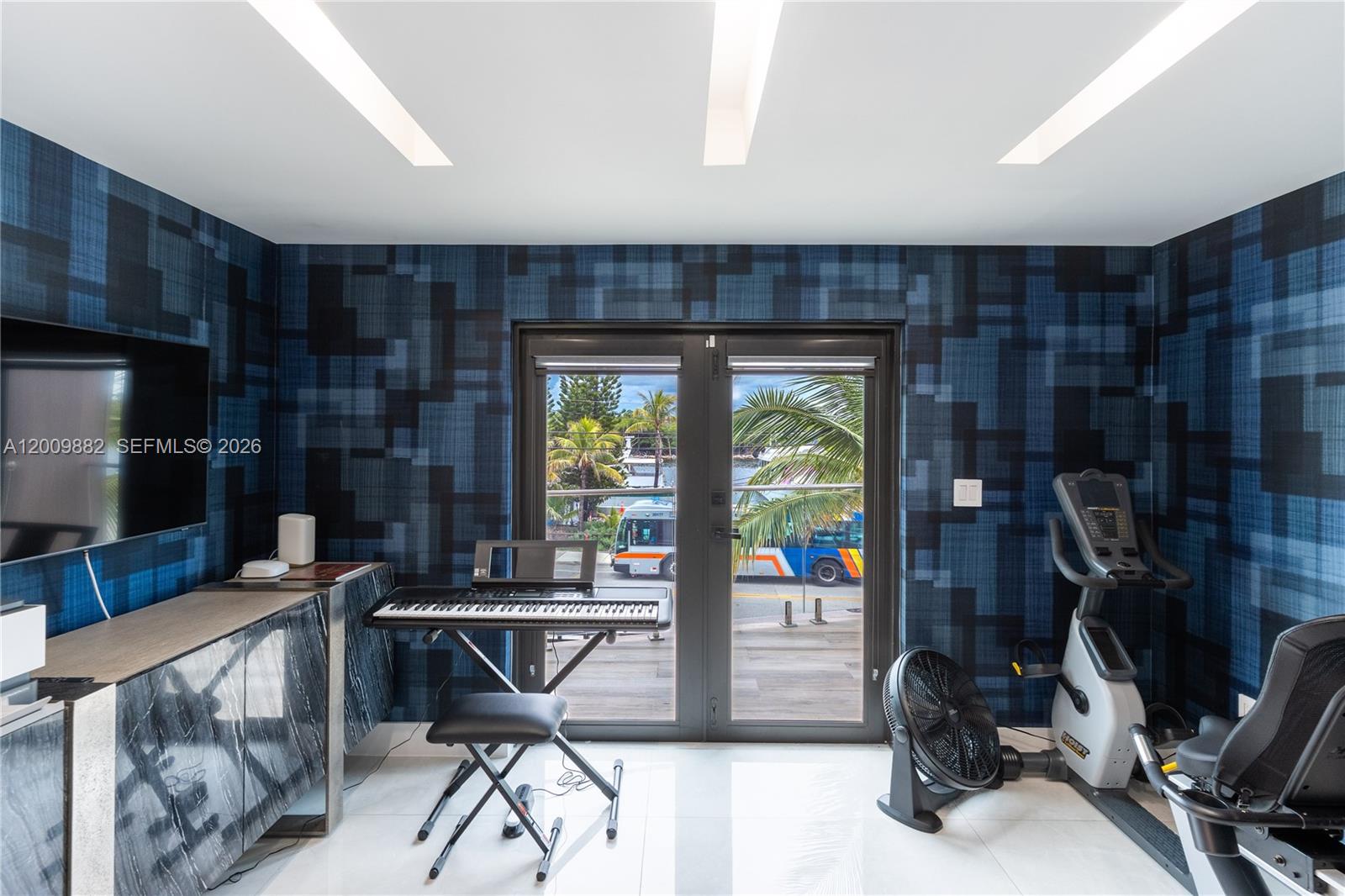 5601 N Ocean Dr # 5601