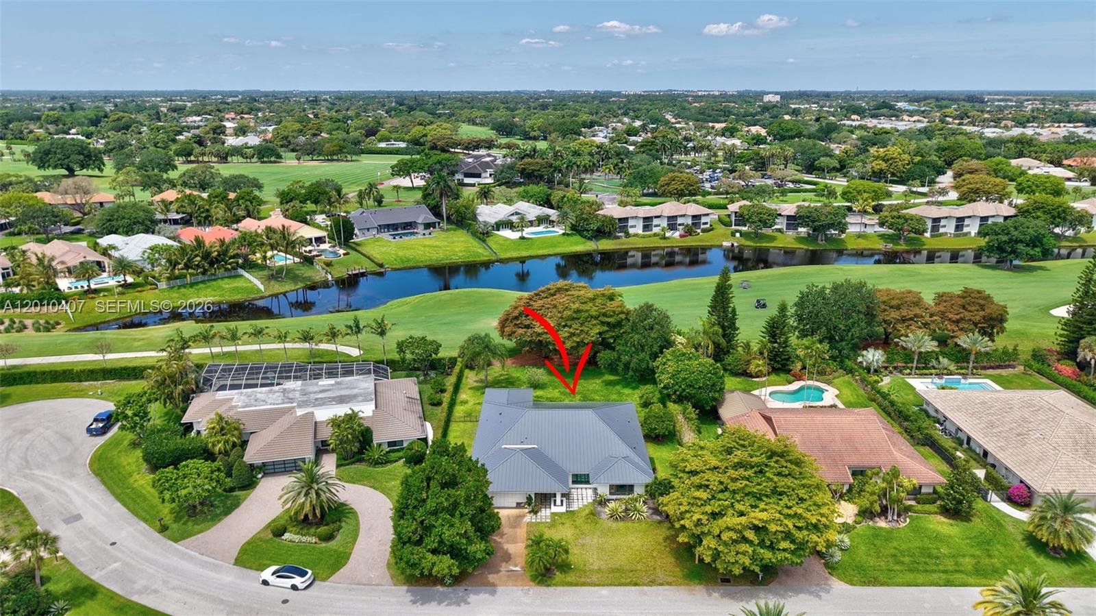 712 Pine Lake Drive