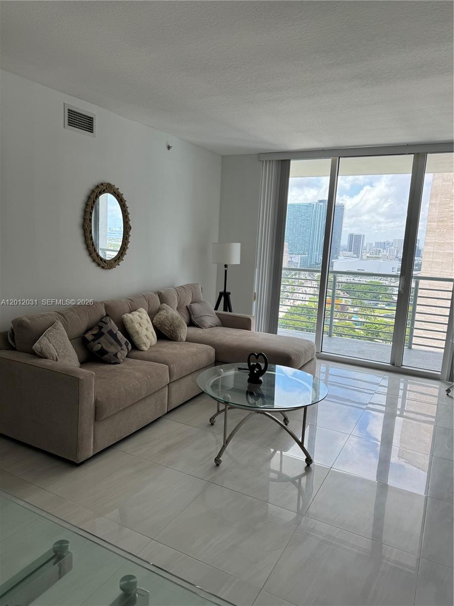 335 S Biscayne Blvd # 2900