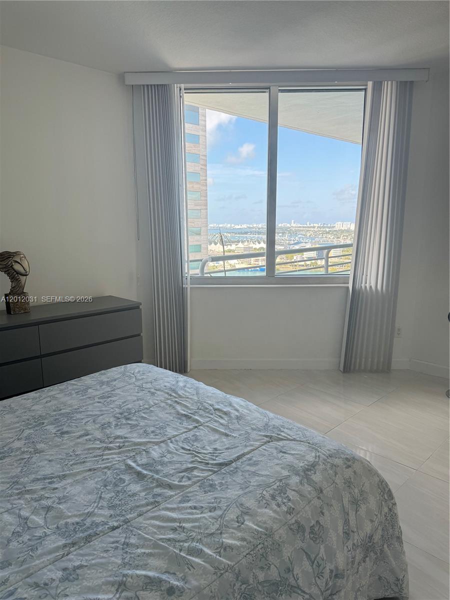 335 S Biscayne Blvd # 2900