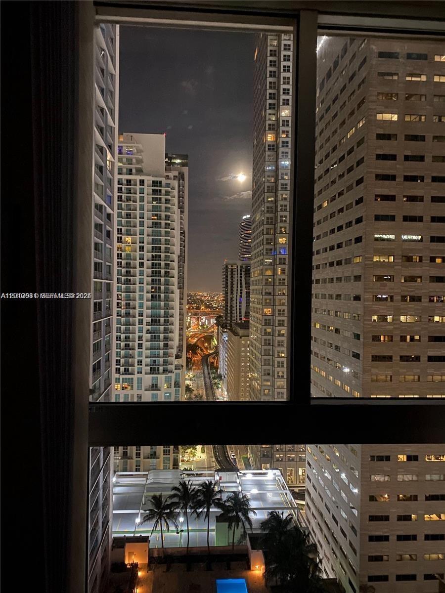 335 S Biscayne Blvd # 2900