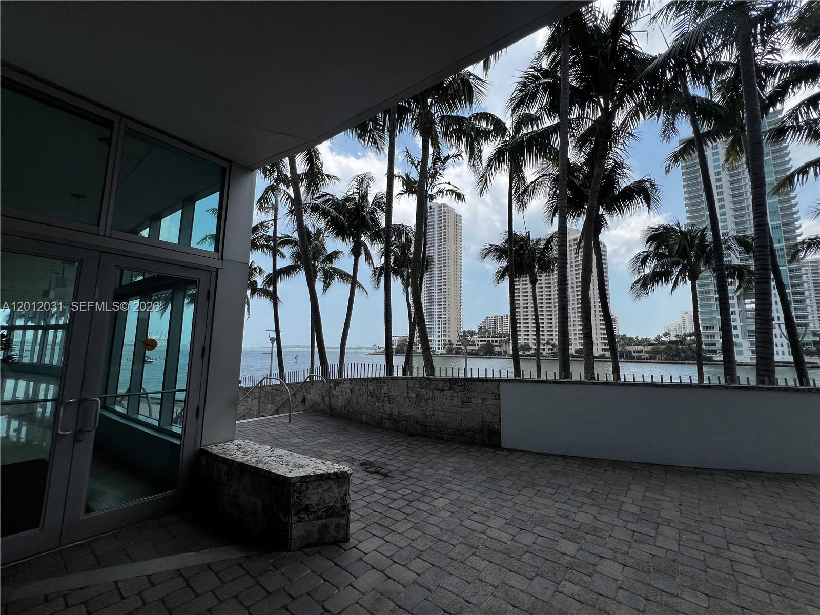 335 S Biscayne Blvd # 2900
