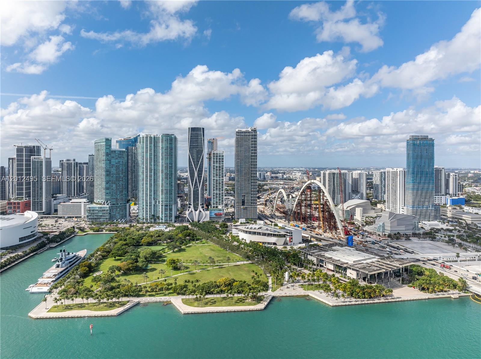 1100 Biscayne Blvd # 5702