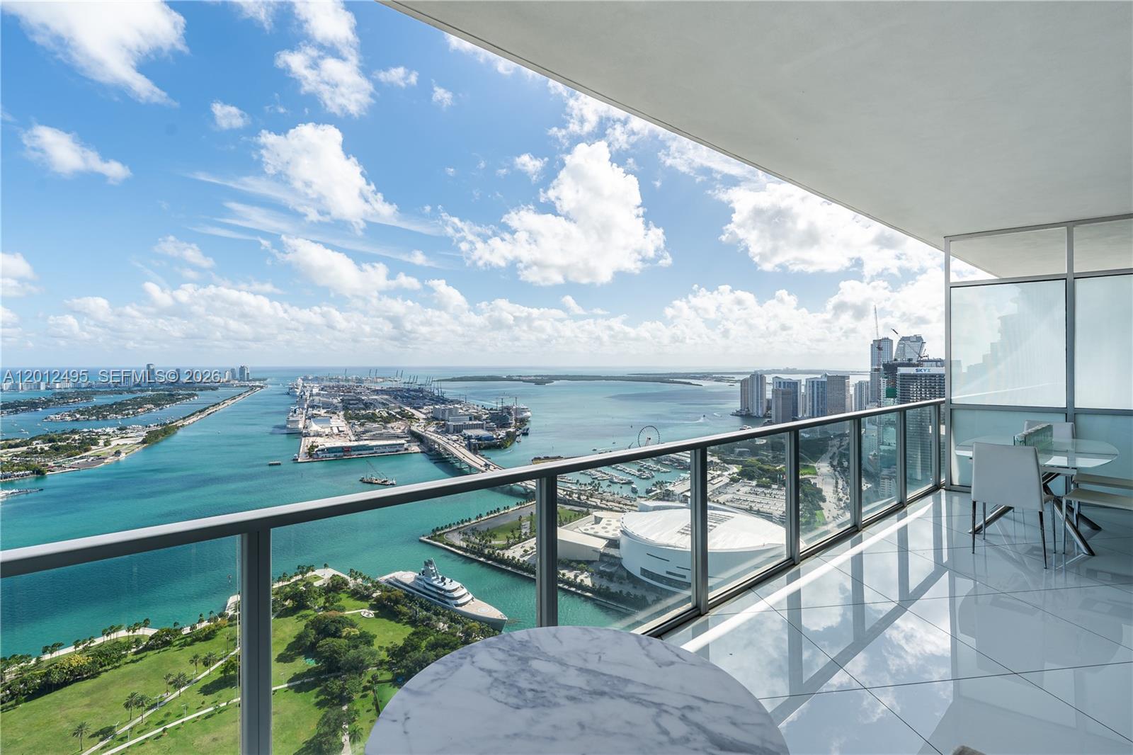 1100 Biscayne Blvd # 5702