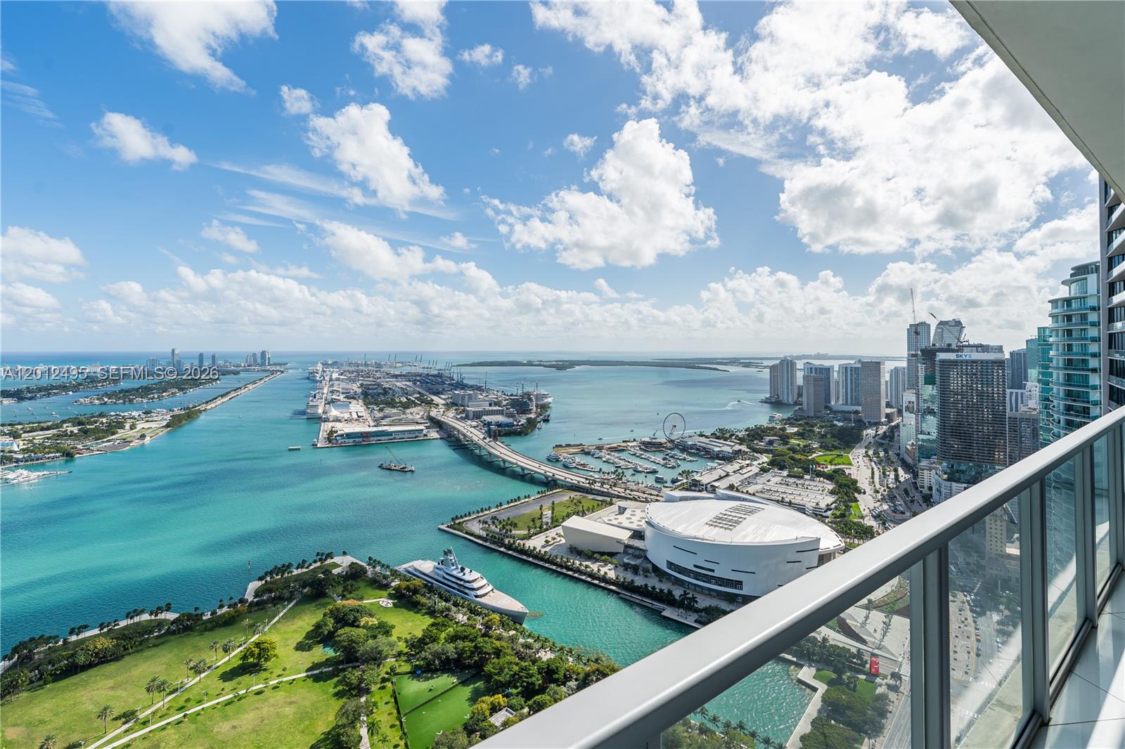 1100 Biscayne Blvd # 5702