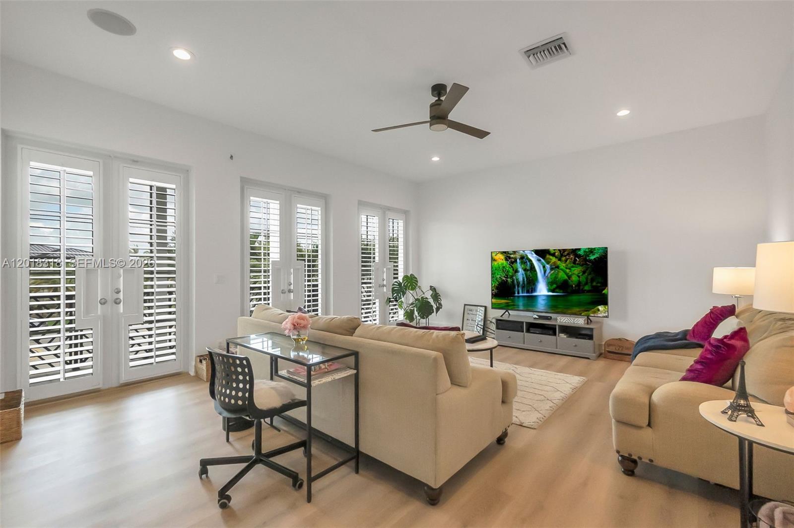 11075 NW 79th Place
