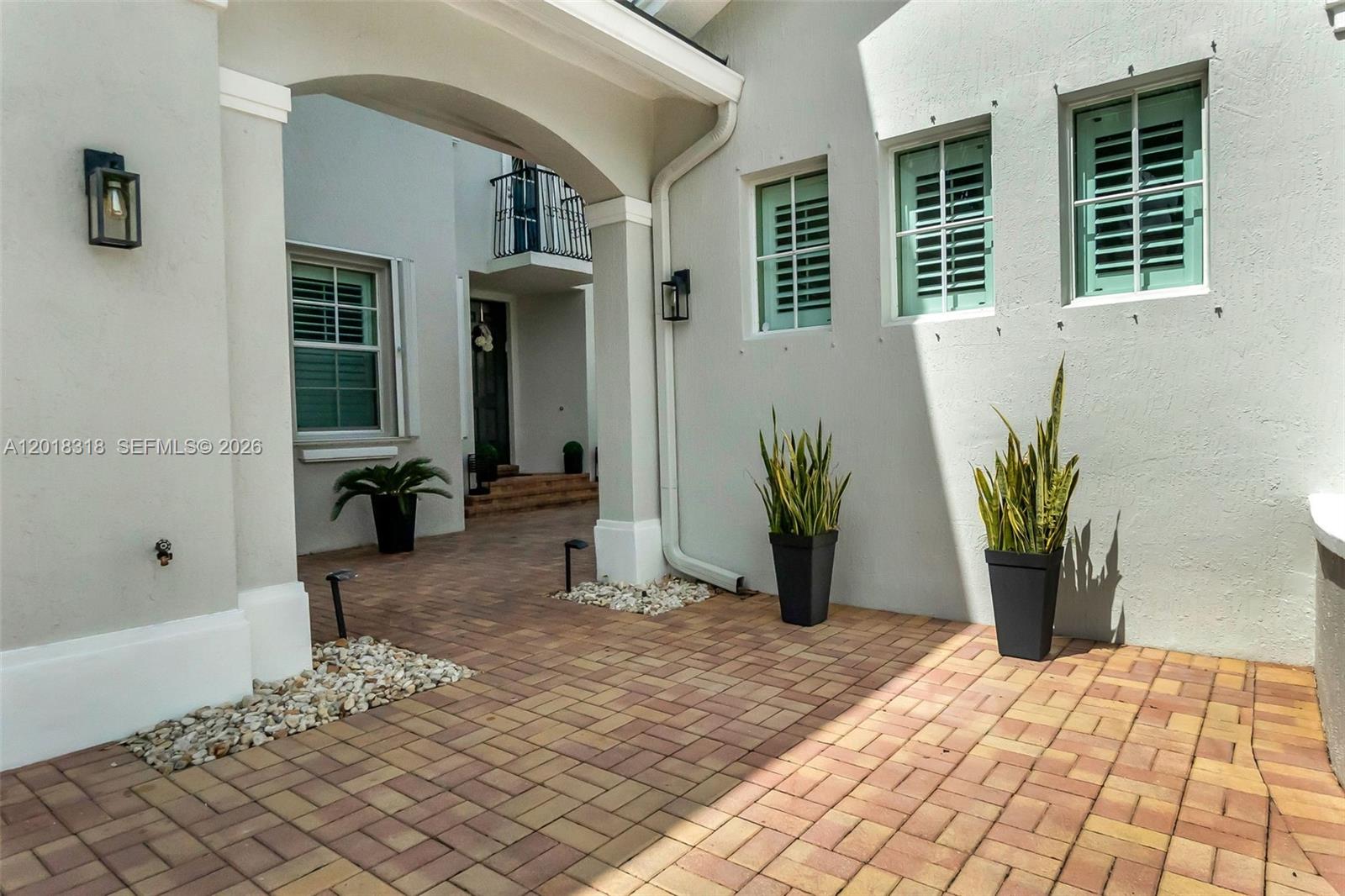 11075 NW 79th Place