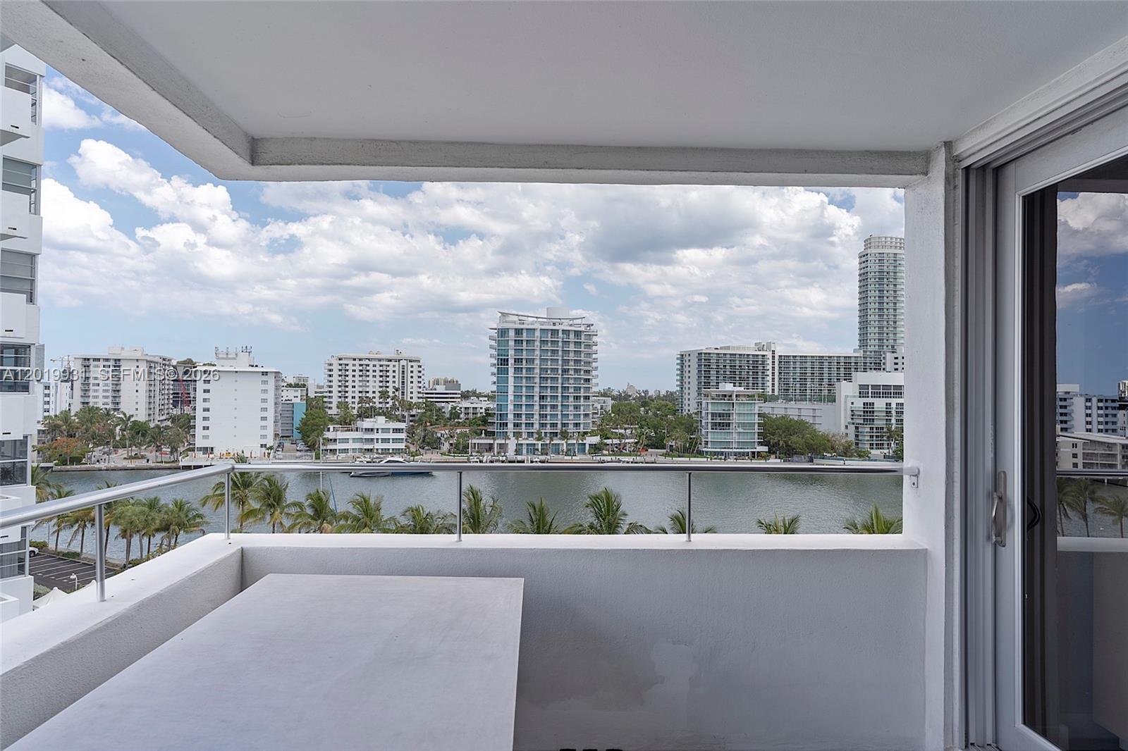 16 Island Ave # 7C