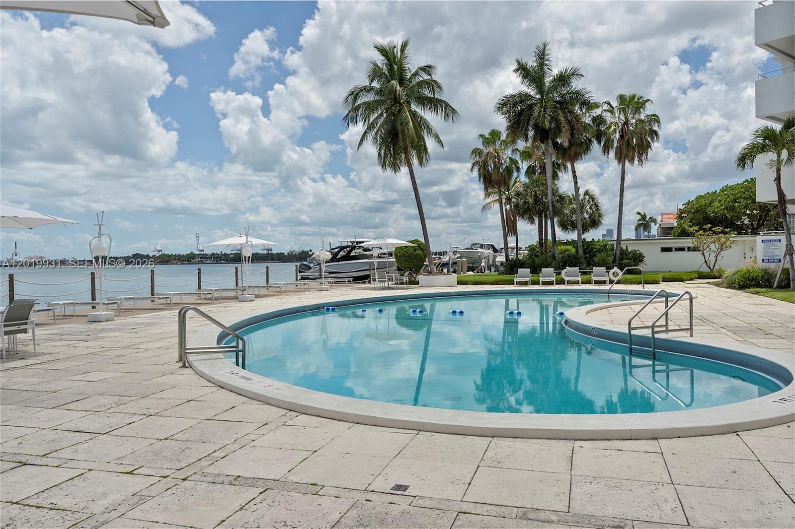 16 Island Ave # 7C