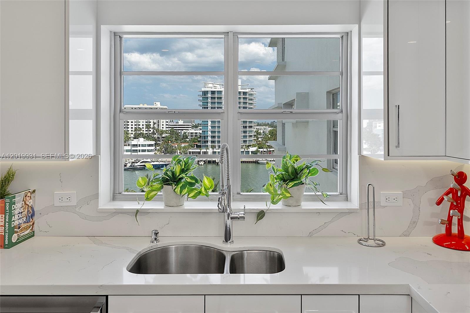 16 Island Ave # 7C