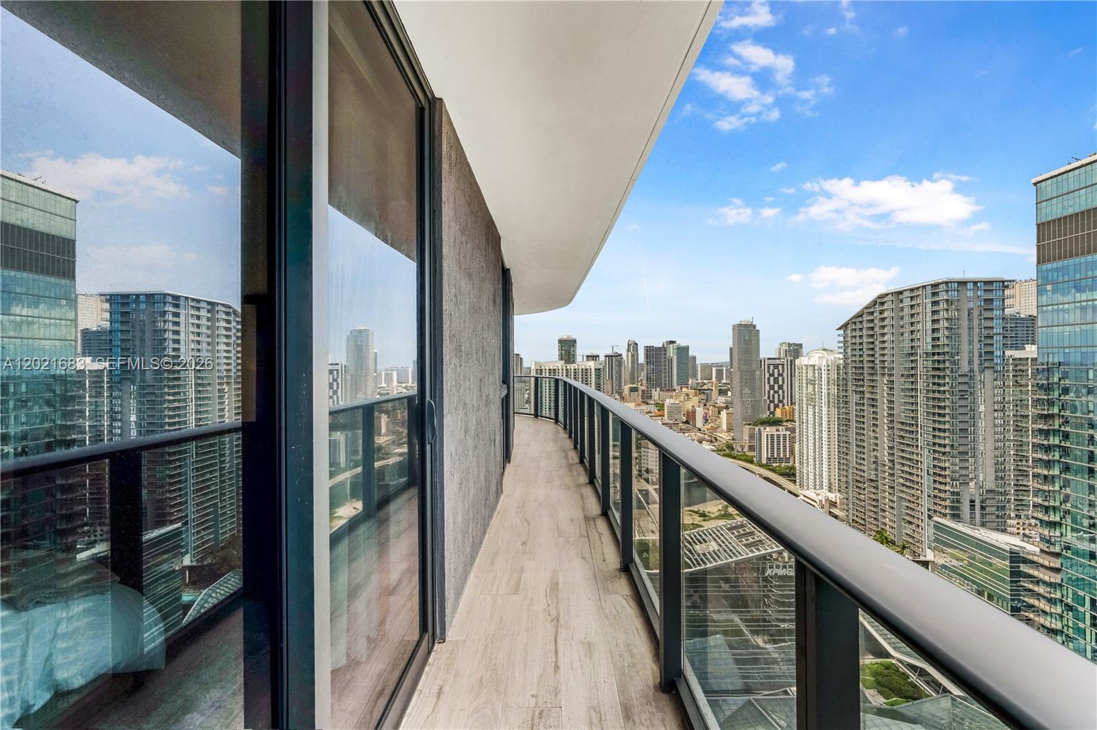 55 SW 9th St # 4001