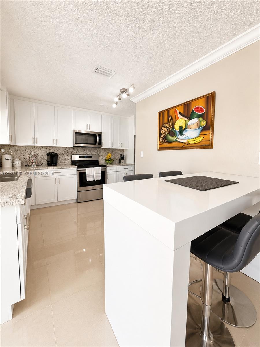 12295 SW 10th Ter
