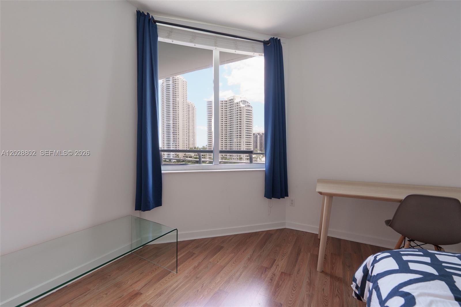 325 S Biscayne Blvd # 821