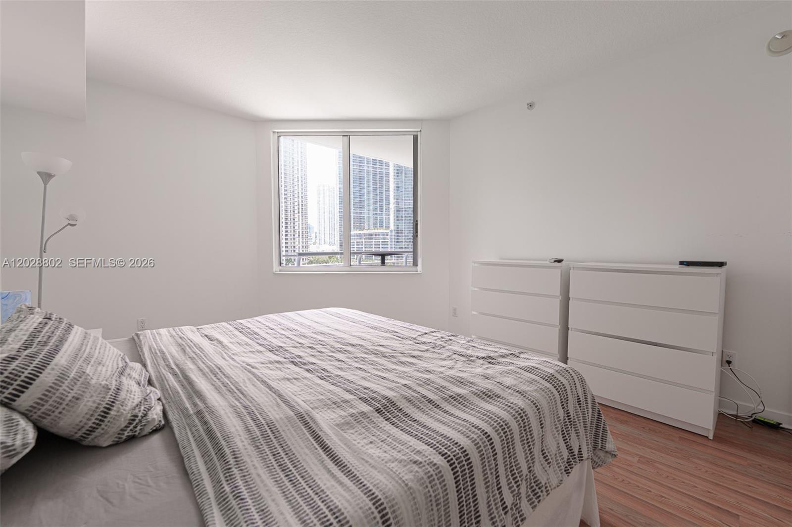 325 S Biscayne Blvd # 821